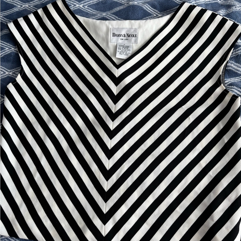 Danny & Nicole V-Neck Black and White Striped Blouse